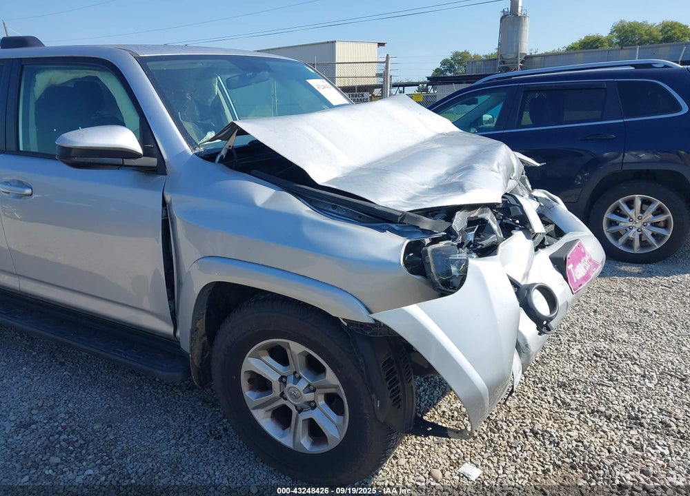 2019 TOYOTA 4RUNNER SR5 VIN: JTEBU5JR1K5670326