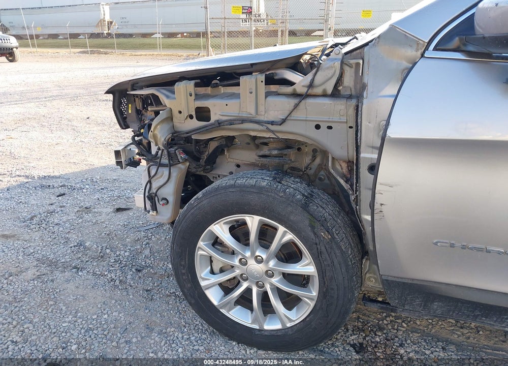 2019 JEEP CHEROKEE LATITUDE 4X4 VIN: 1C4PJMCX6KD288386
