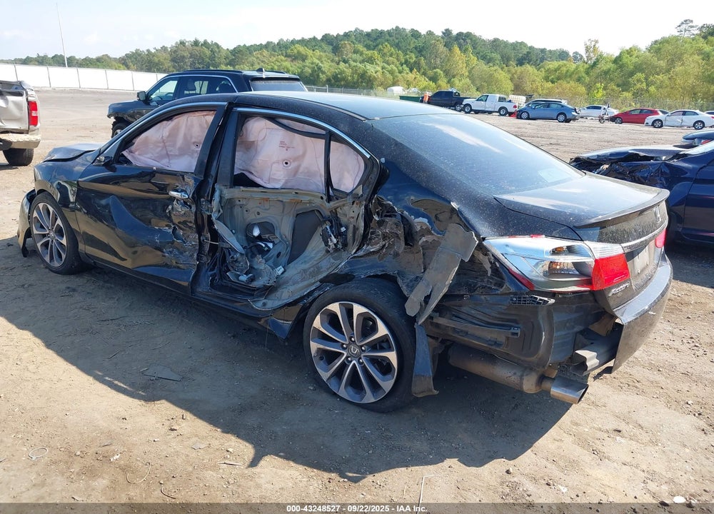 2015 HONDA ACCORD VIN: 1HGCR2F59FA049526