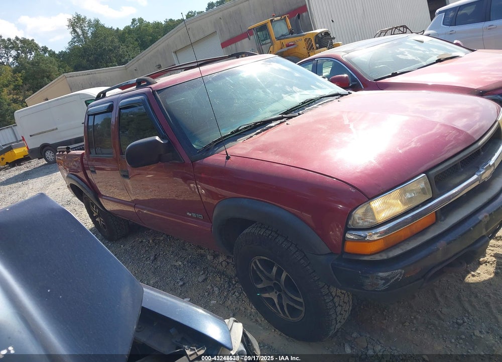 2003 CHEVROLET S-10 LS VIN: 1GCDT13X53K138276