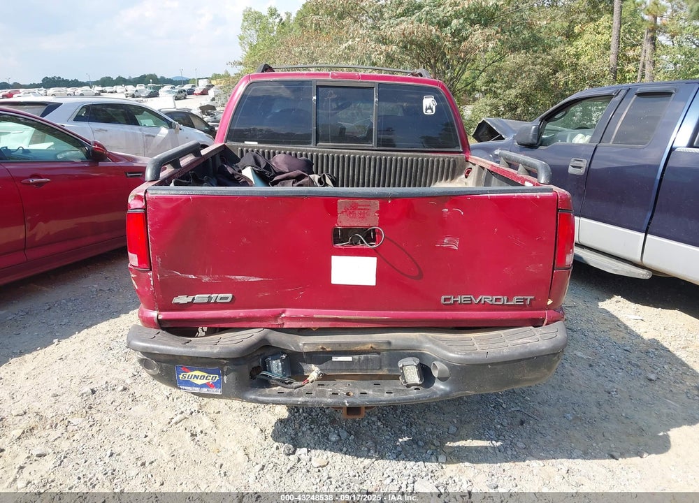 2003 CHEVROLET S-10 LS VIN: 1GCDT13X53K138276