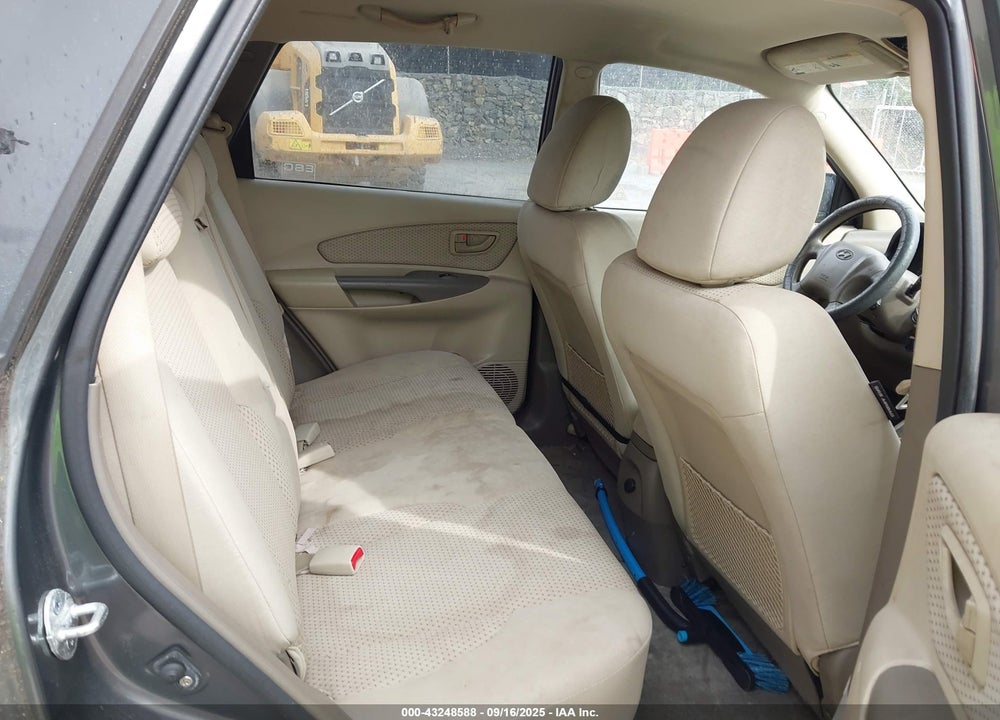 2009 HYUNDAI TUCSON GLS VIN: KM8JM12B59U042839