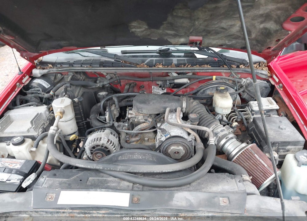 2003 CHEVROLET S-10 LS VIN: 1GCDT13XX3K156935