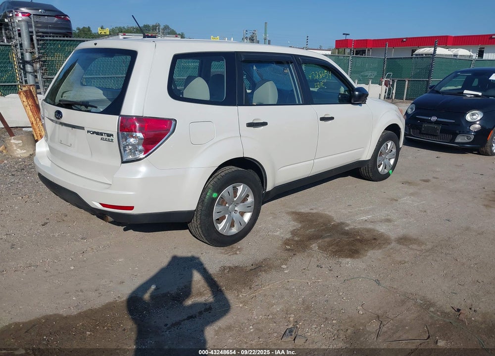 2013 SUBARU FORESTER VIN: JF2SHAAC6DH408379