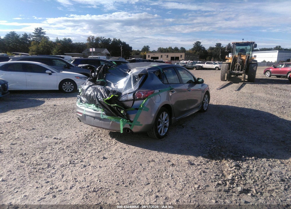 2011 MAZDA 3 VIN: JM1BL1K65B1401161