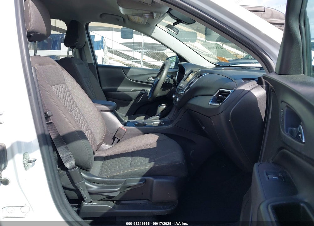 2019 CHEVROLET EQUINOX VIN: 3GNAXKEV0KL140529