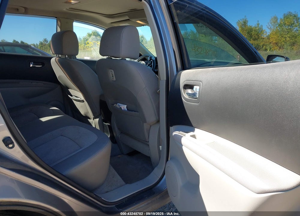 2013 NISSAN ROGUE VIN: JN8AS5MV2DW600365