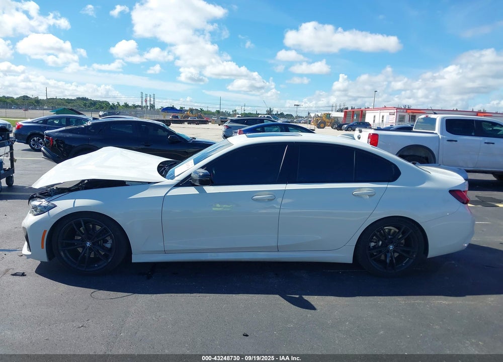2022 BMW 330I VIN: 3MW5R1J06N8C36565