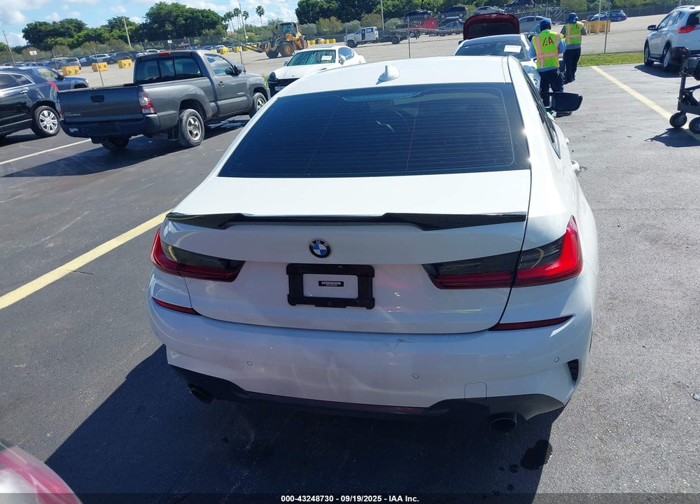 2022 BMW 330I VIN: 3MW5R1J06N8C36565
