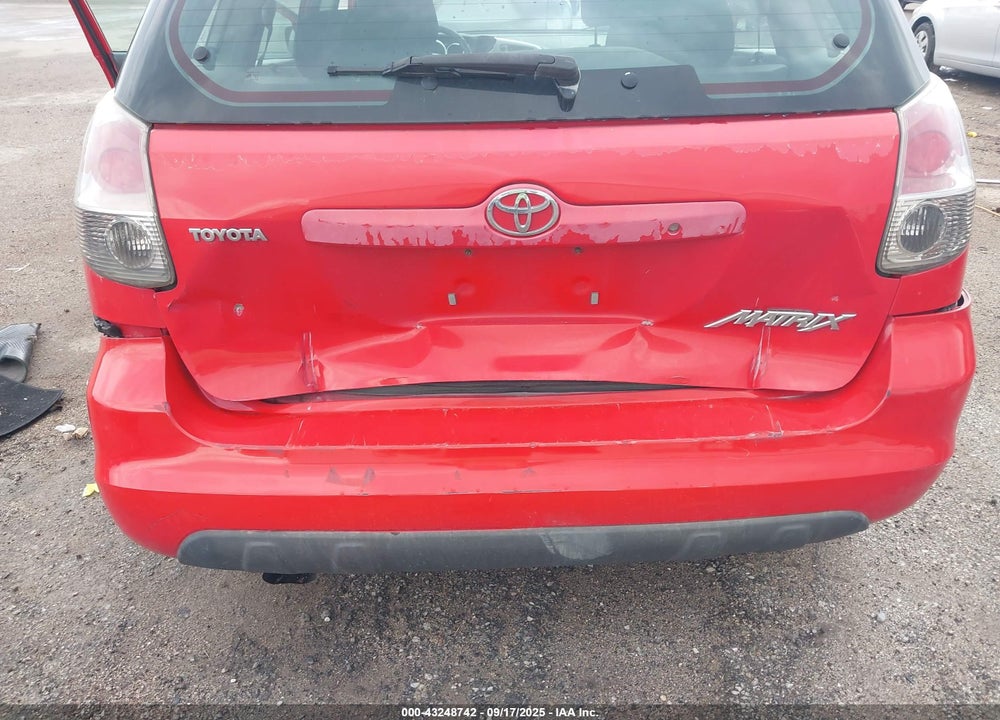 2007 TOYOTA MATRIX VIN: 2T1KR32E77C650761