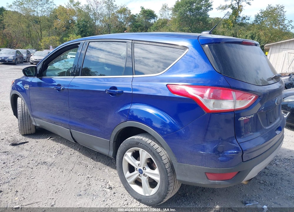 2015 FORD ESCAPE VIN: 1FMCU9G98FUB32236