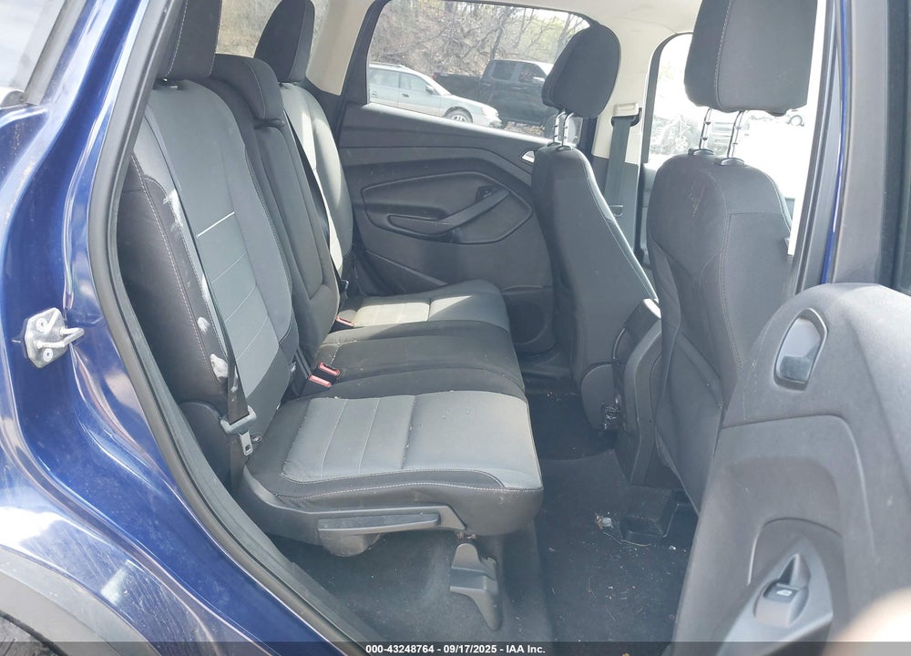 2015 FORD ESCAPE VIN: 1FMCU9G98FUB32236