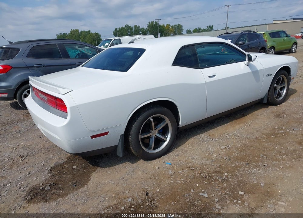 2011 DODGE CHALLENGER VIN: 2B3CJ4DG6BH604595