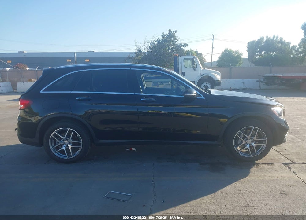 2016 MERCEDES-BENZ GLC 300 VIN: WDC0G4JB4GF013578