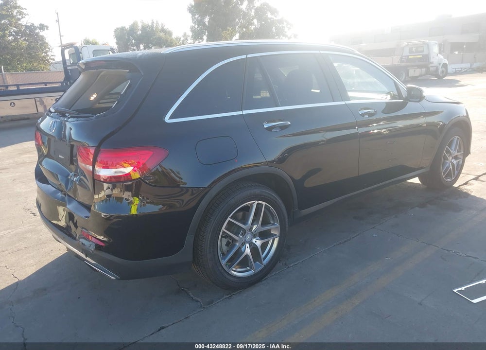 2016 MERCEDES-BENZ GLC 300 VIN: WDC0G4JB4GF013578