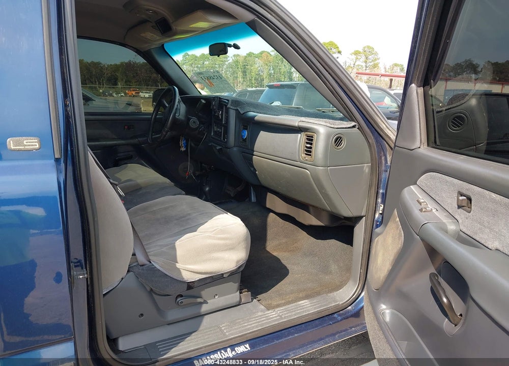 2002 CHEVROLET SILVERADO 1500 LS VIN: 1GCEK14T42Z307678
