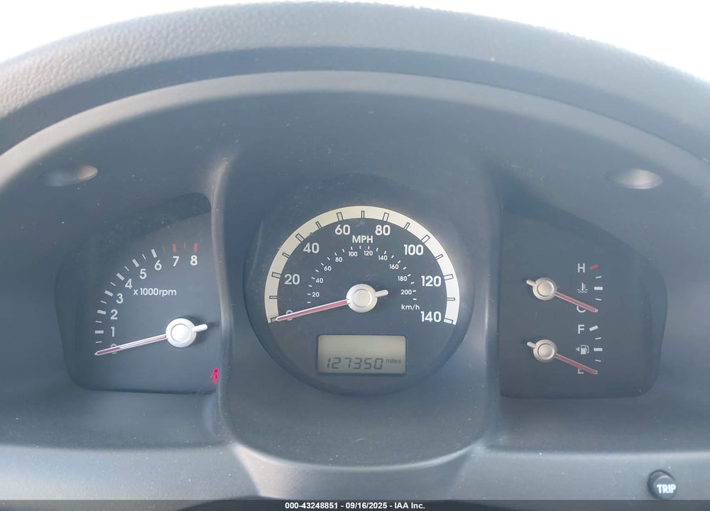 2007 KIA SPORTAGE LX V6 VIN: KNDJF723077353908