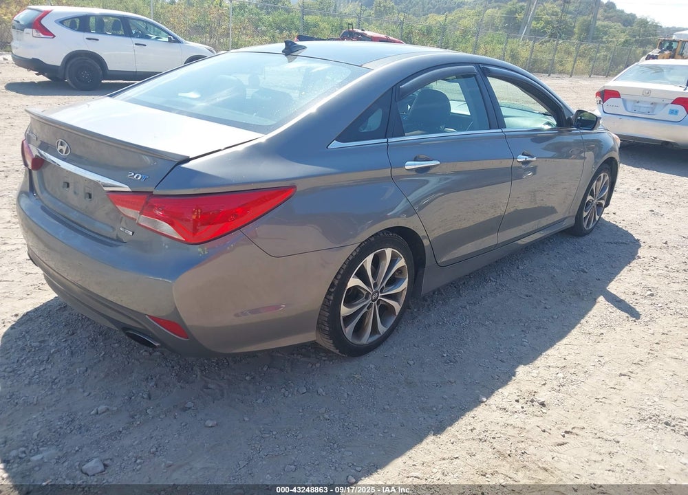 2014 HYUNDAI SONATA VIN: 5NPEC4AB8EH937158