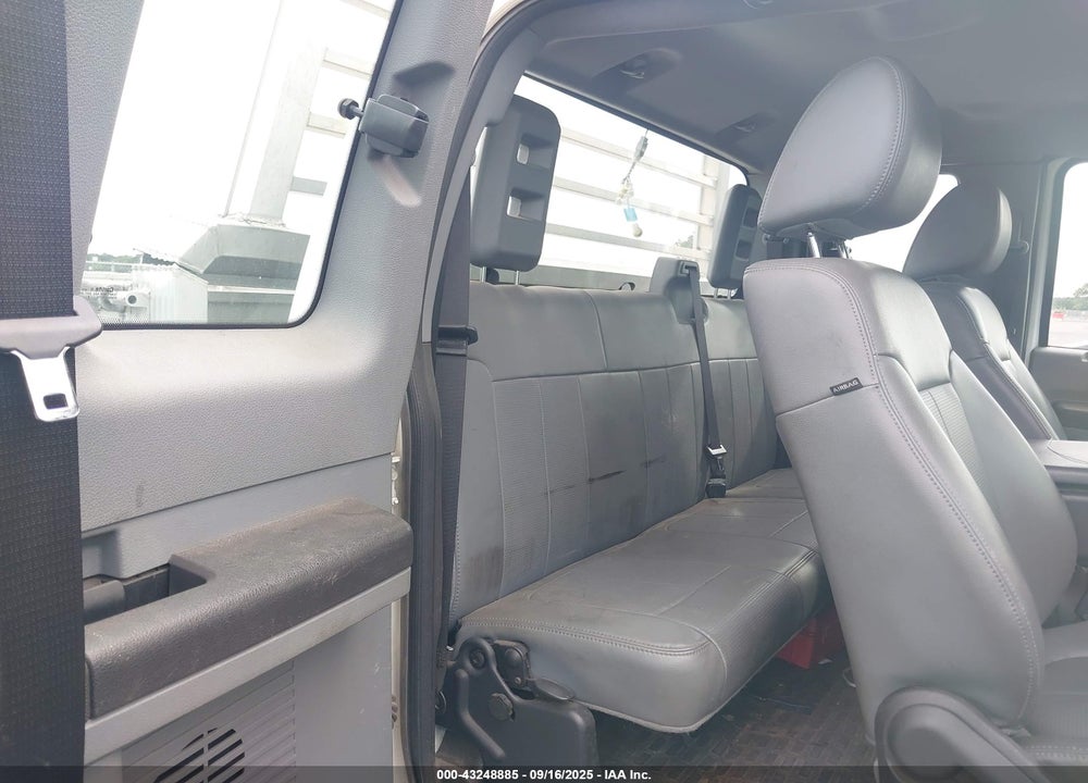 2011 FORD F-250 XL VIN: 1FT7X2BT8BEA57663