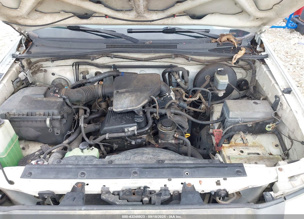 2008 TOYOTA TACOMA VIN: 5TENX22N88Z485845