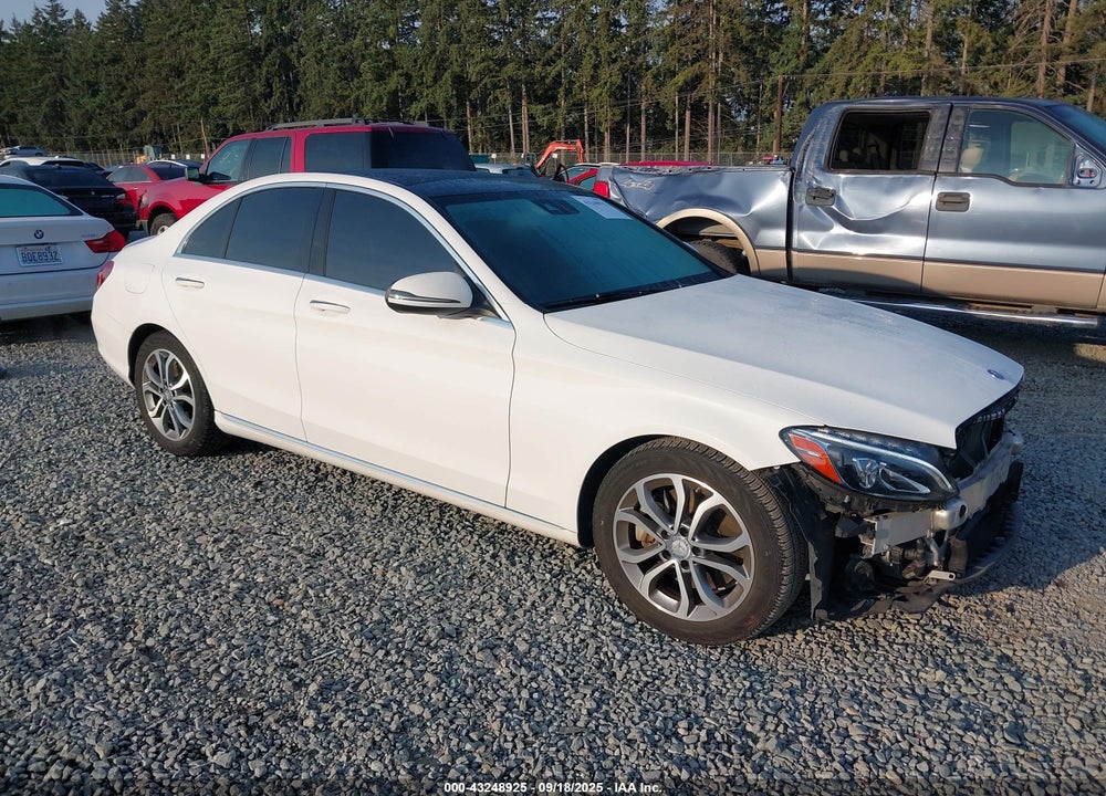 2016 MERCEDES-BENZ C 300 VIN: WDDWF4JB9GR136039