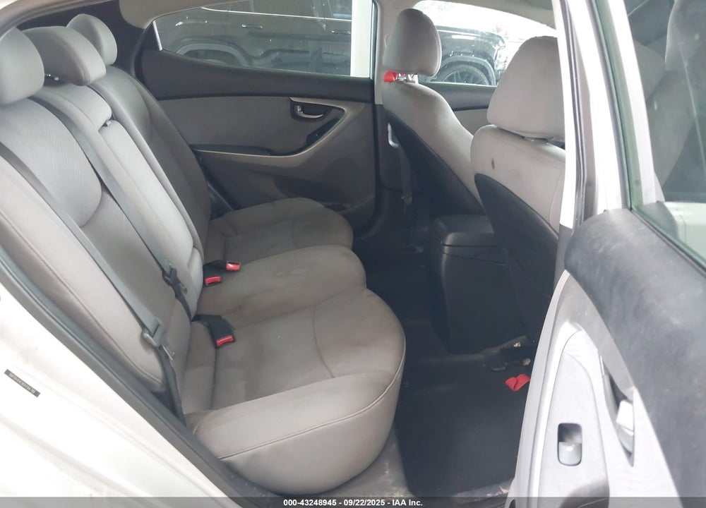2013 HYUNDAI ELANTRA VIN: 5NPDH4AE9DH194788