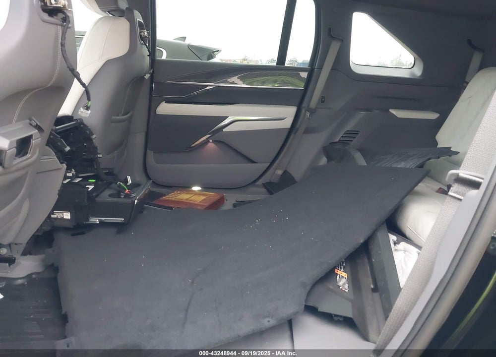2025 CADILLAC ESCALADE IQ VIN: 1GYTECKL3SU100249