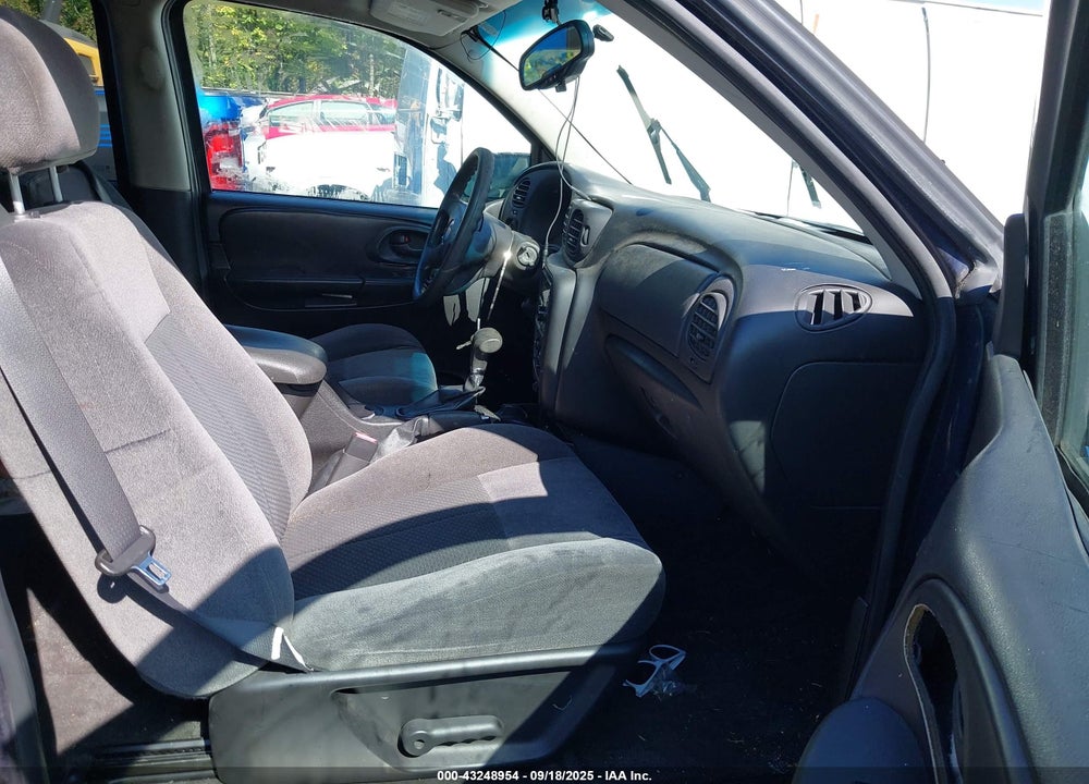 2008 CHEVROLET TRAILBLAZER LT VIN: 1GNDS13S082199962