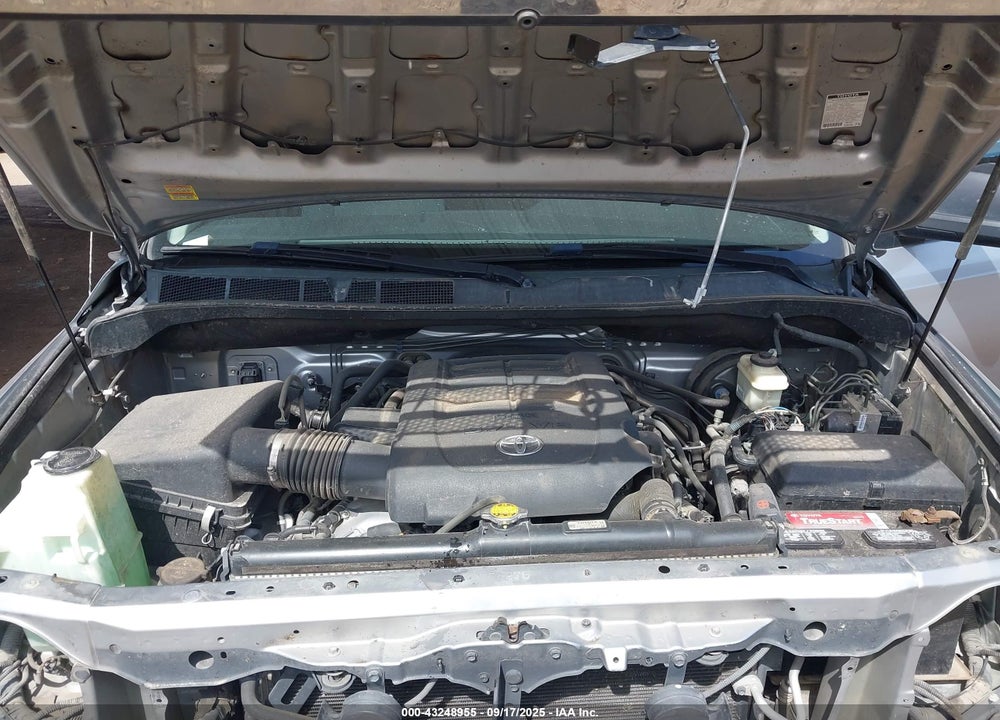 2011 TOYOTA TUNDRA VIN: 5TFEY5F12BX103572