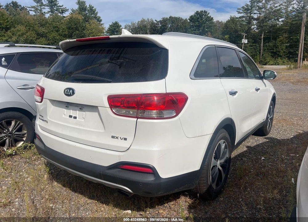 2017 KIA SORENTO VIN: 5XYPHDA56HG270770