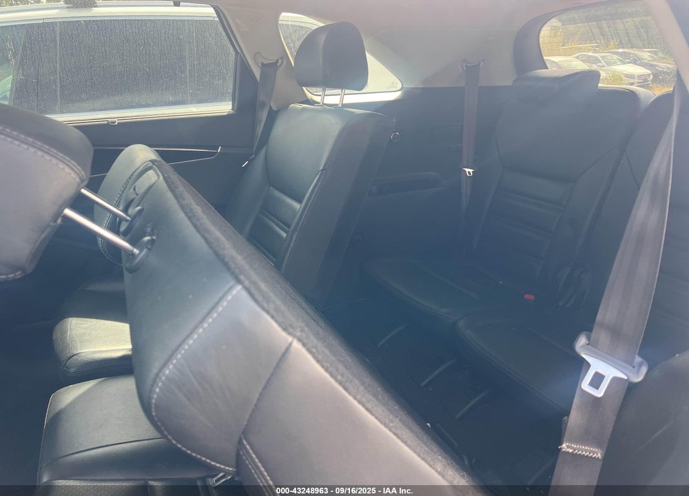2017 KIA SORENTO VIN: 5XYPHDA56HG270770
