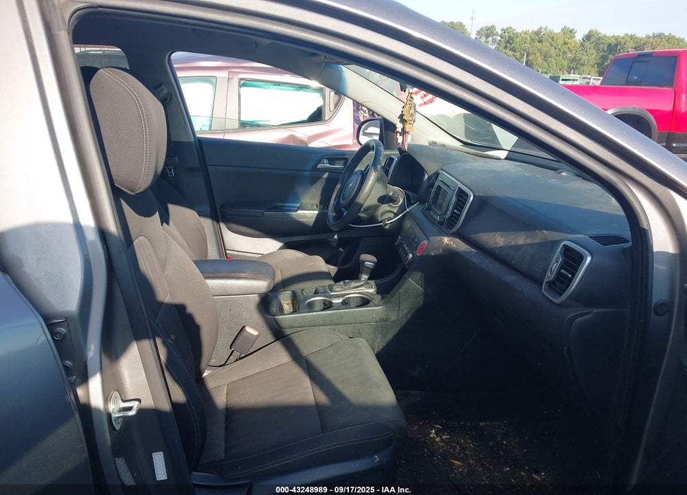 2017 KIA SPORTAGE VIN: KNDPM3AC9H7176643