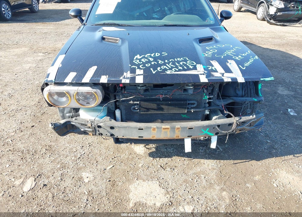2011 DODGE CHALLENGER VIN: 2B3CJ7DJ0BH540938