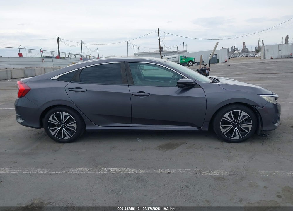 2017 HONDA CIVIC VIN: 2HGFC1F32HH634041