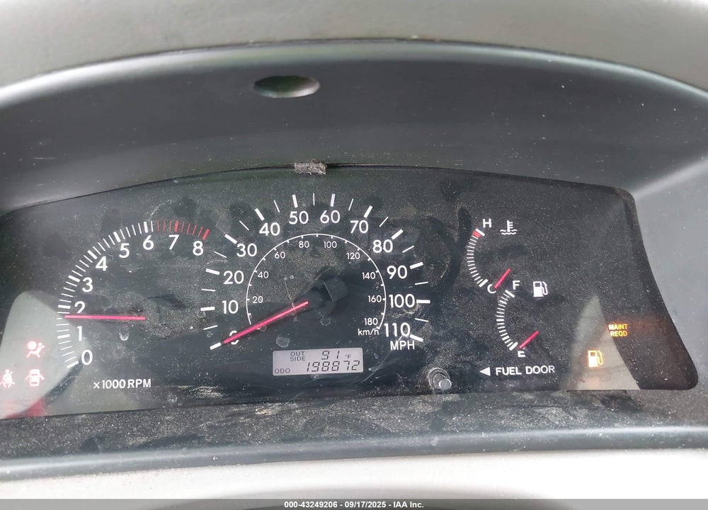 2005 TOYOTA COROLLA LE VIN: 1NXBR32E55Z442941