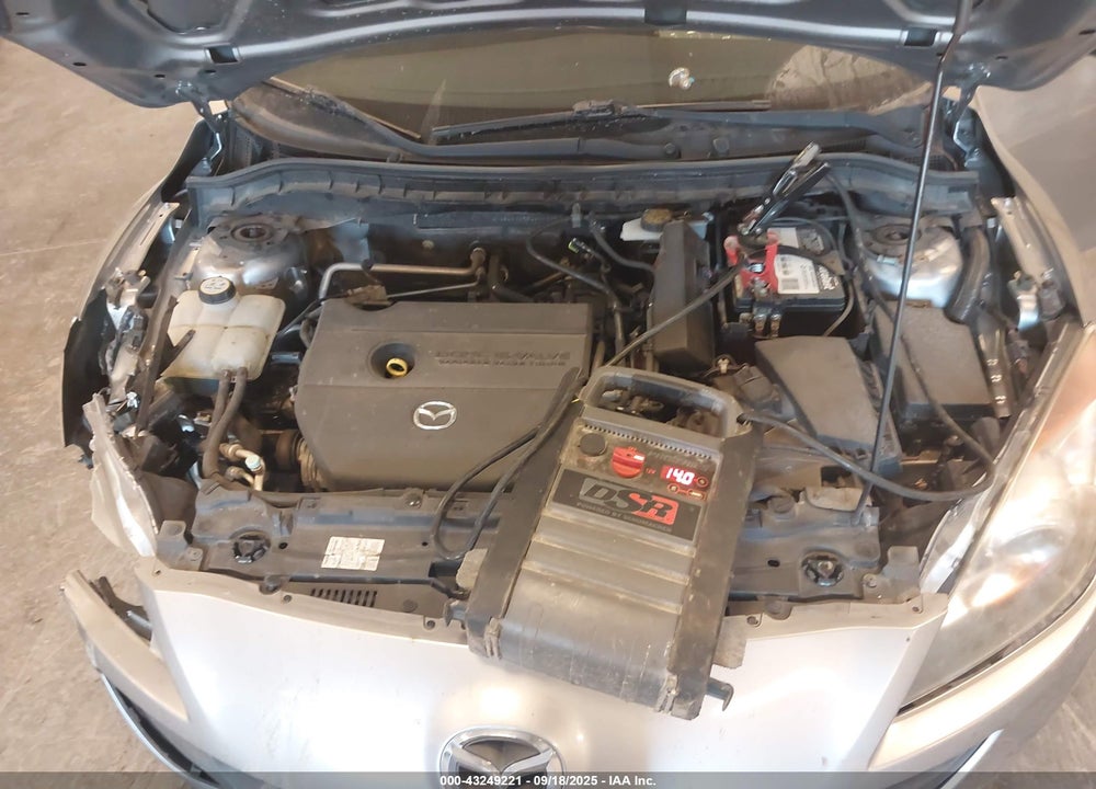 2011 MAZDA 3 I TOURING VIN: JM1BL1VG3B1406377
