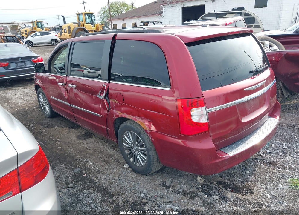 2014 CHRYSLER TOWN & COUNTRY VIN: 2C4RC1CG1ER364745