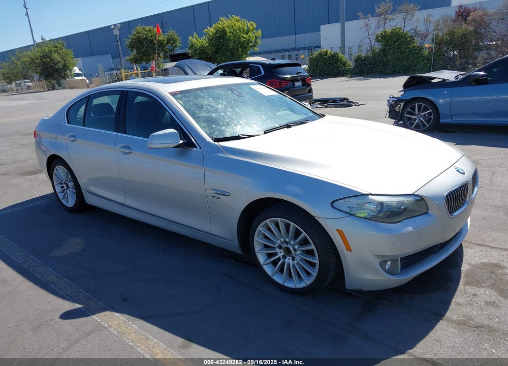 2011 BMW 535I XDRIVE VIN: WBAFU7C53BC871522