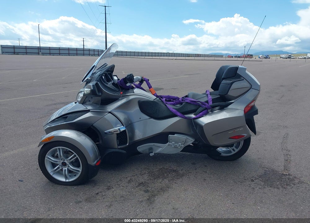 2012 CAN-AM SPYDER ROADSTER RTS VIN: 2BXJBWC1XCV001552