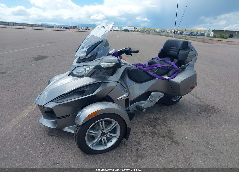 2012 CAN-AM SPYDER ROADSTER RTS VIN: 2BXJBWC1XCV001552
