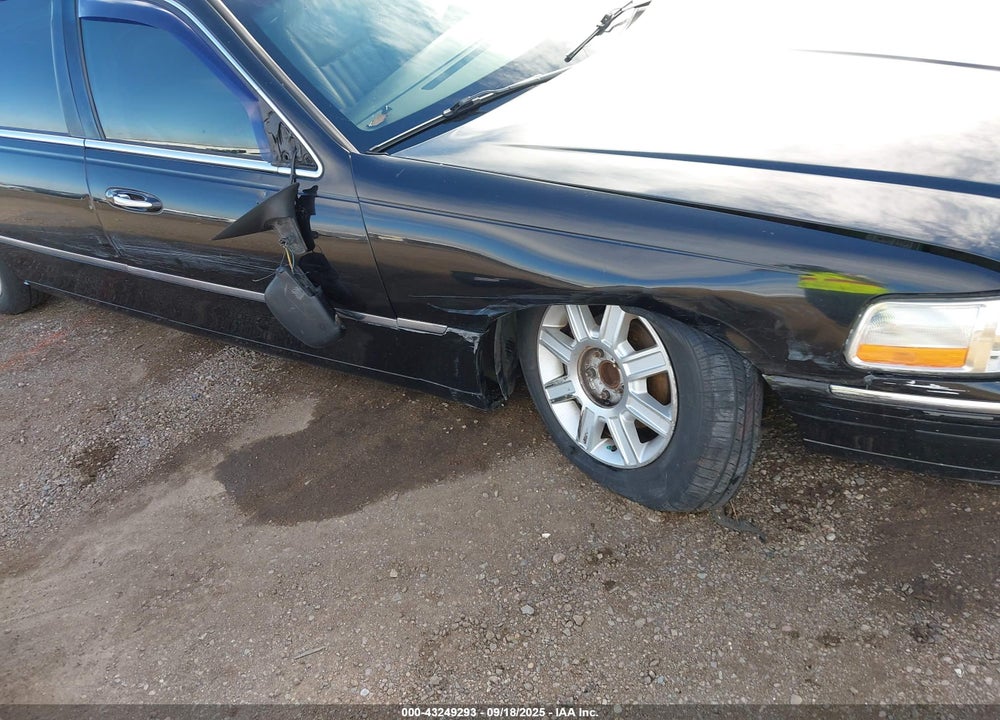 2008 LINCOLN TOWN CAR LIVERY PKG VIN: 2LNHM84W28X646136