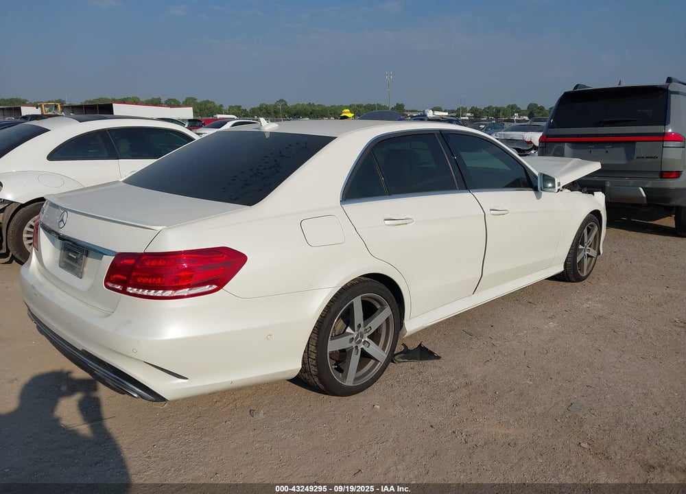 2014 MERCEDES-BENZ E 350 VIN: WDDHF5KB1EA807843