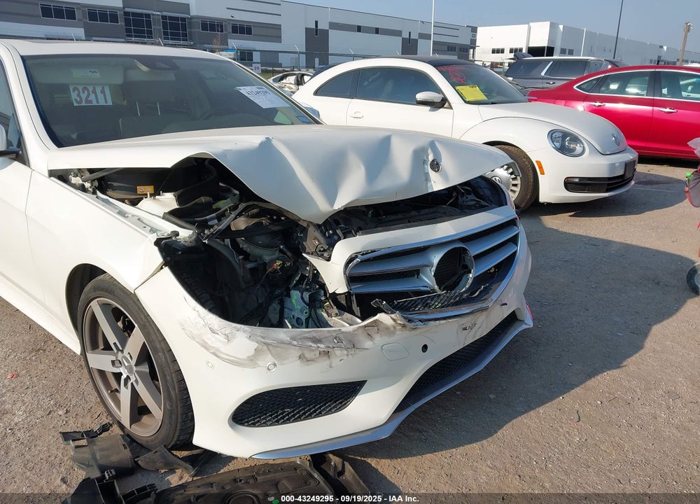 2014 MERCEDES-BENZ E 350 VIN: WDDHF5KB1EA807843