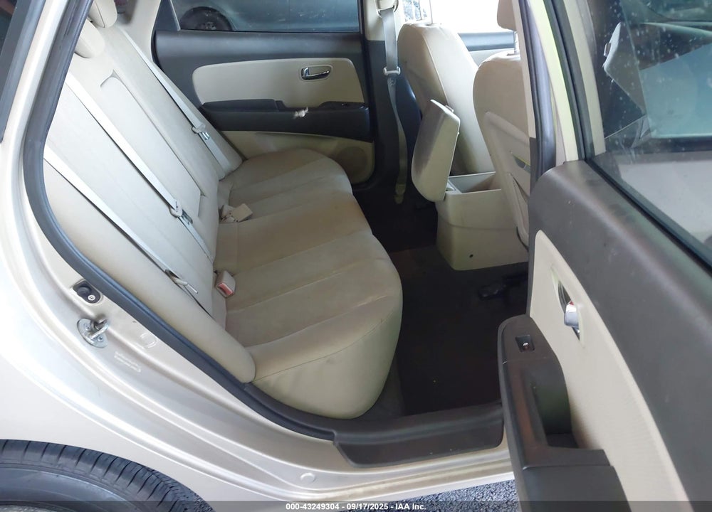2010 HYUNDAI ELANTRA VIN: KMHDU4AD4AU167062