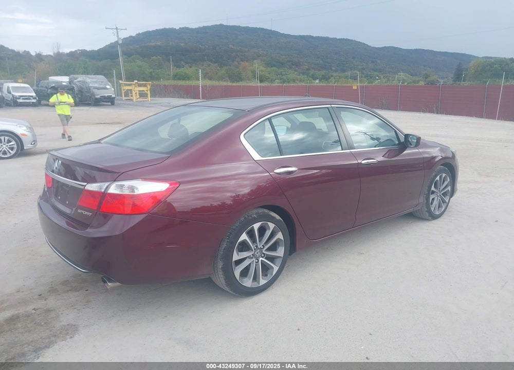 2015 HONDA ACCORD SPORT VIN: 1HGCR2F52FA017713