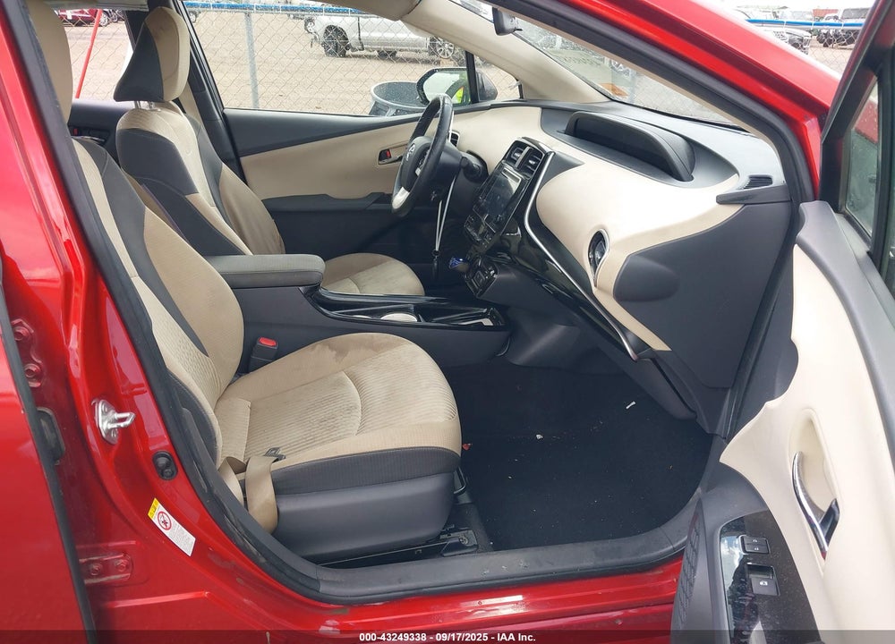 2016 TOYOTA PRIUS VIN: JTDKARFU4G3517072