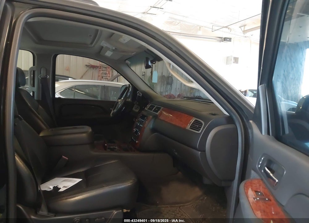 2009 CHEVROLET AVALANCHE VIN: 3GNFK120X9G172219