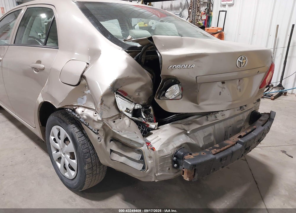 2010 TOYOTA COROLLA LE VIN: 2T1BU4EE9AC426687