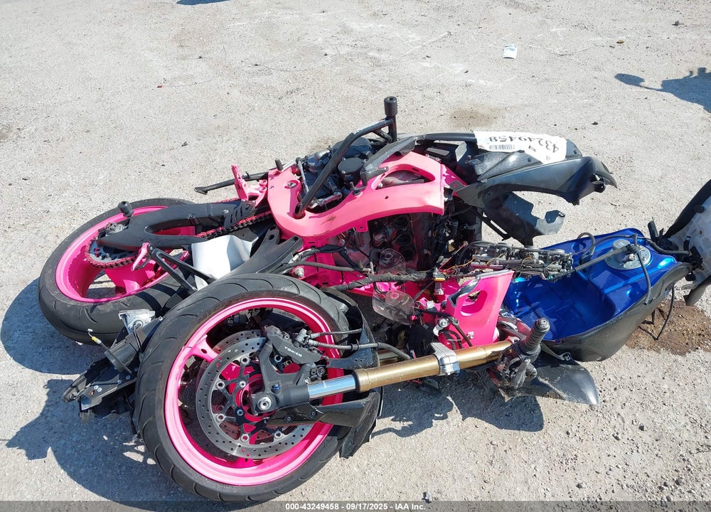 2007 SUZUKI GSX-R600 VIN: JS1GN7DA372126955