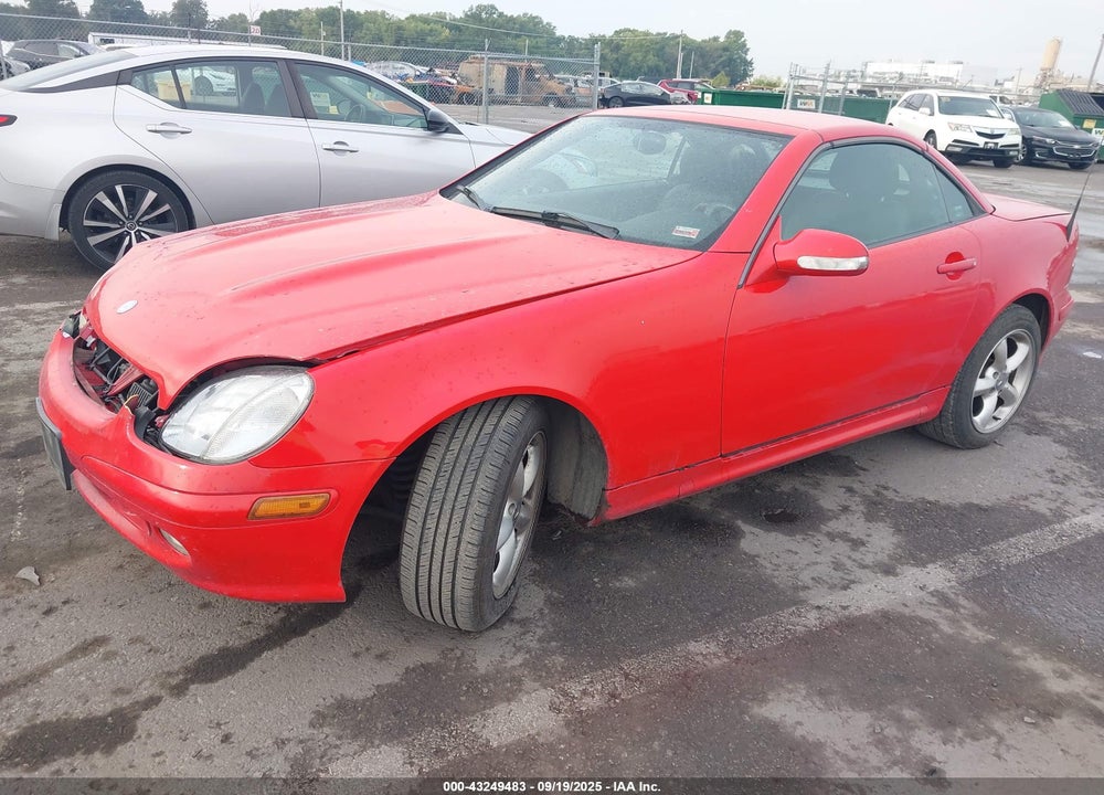 2002 MERCEDES-BENZ SLK 320 VIN: WDBKK65F52F240033